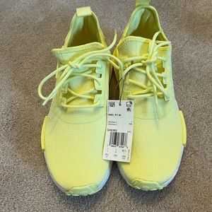 Brand new! Adidas NMD_R1 Primegreen shoes